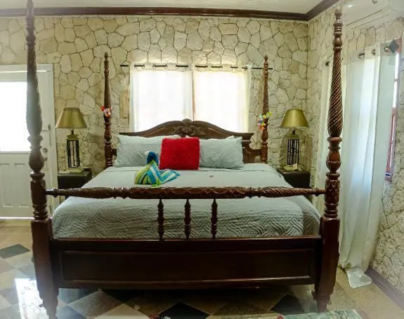 Boutique B&B At Stone Village Bluefields Bed & Breakfast