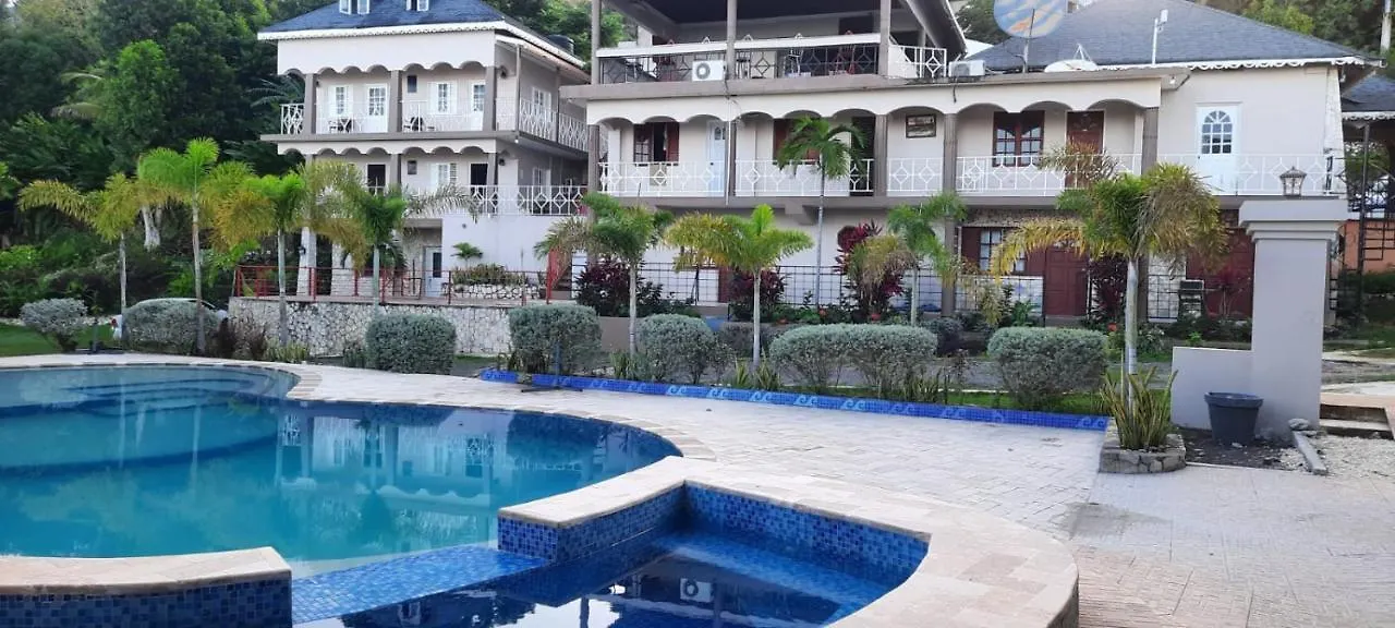 Boutique B&B At Stone Village Bluefields