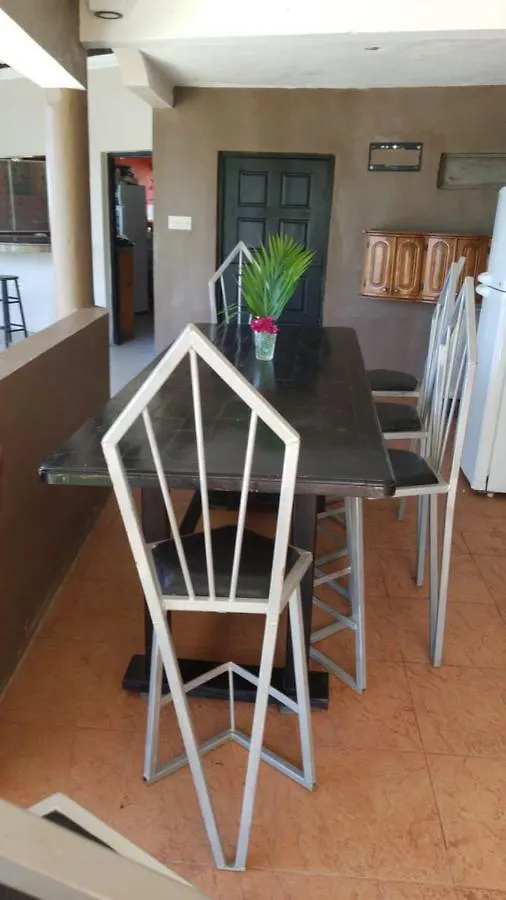 Bed & Breakfast Boutique B&B At Stone Village Bluefields