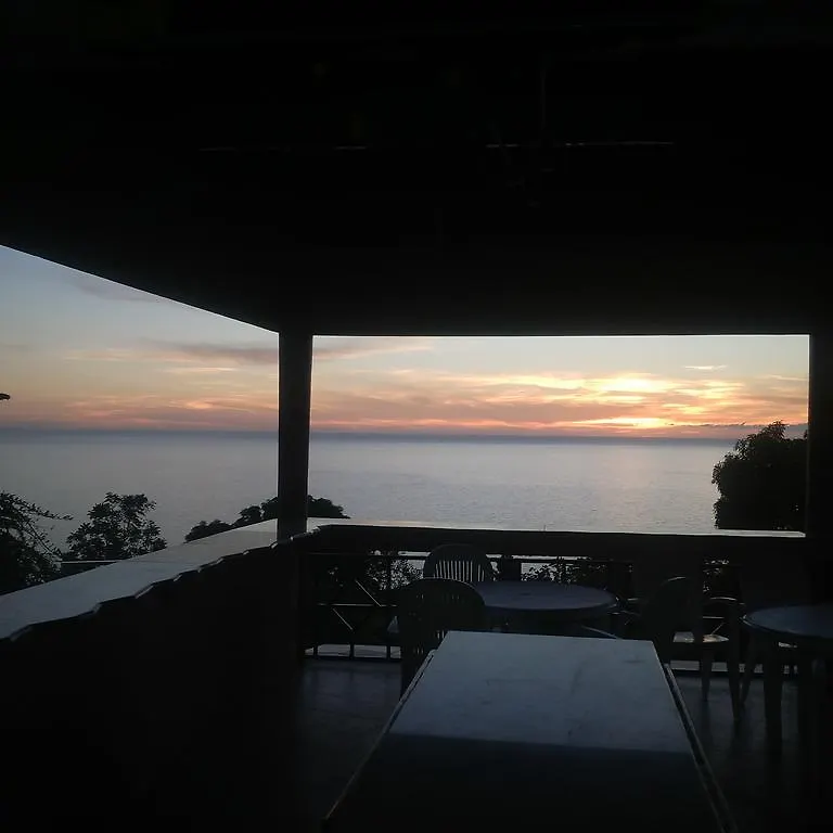 Boutique B&B At Stone Village Bluefields Bed & Breakfast
