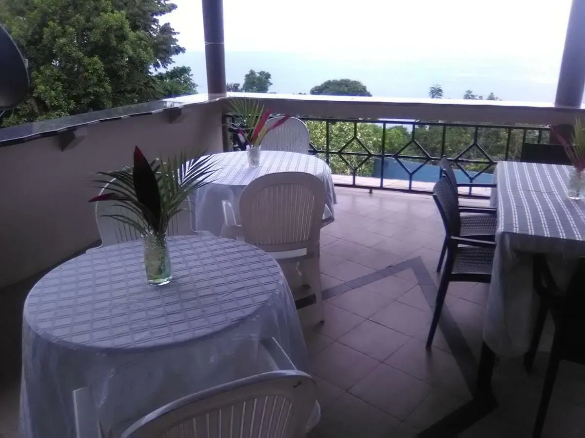 Boutique B&B At Stone Village Bluefields 0*,